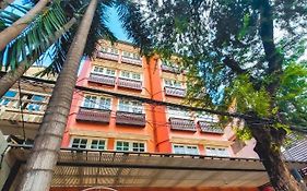 Bb House Rambuttri